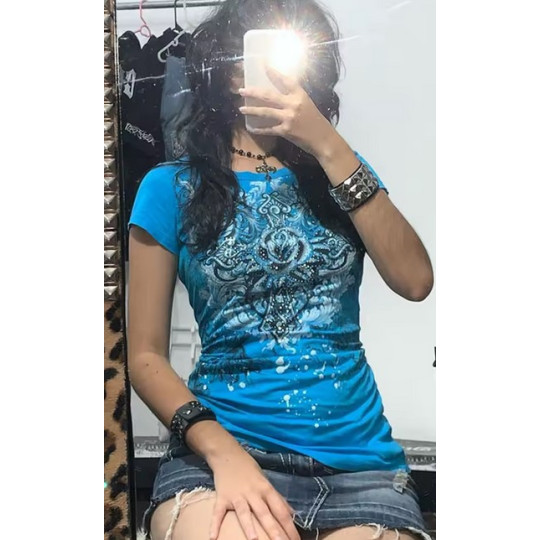 Sparkly Heart and Rose Tee for Trendy Outfits
