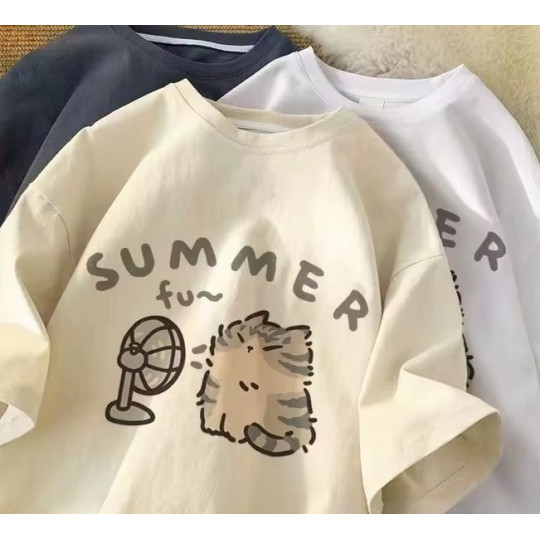 Cat Print T Shirt for Retro Vibes Cat Print T Shirt for Retro Vibes