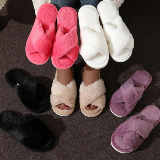 Fuzzy Cross Strap Home Slippers
